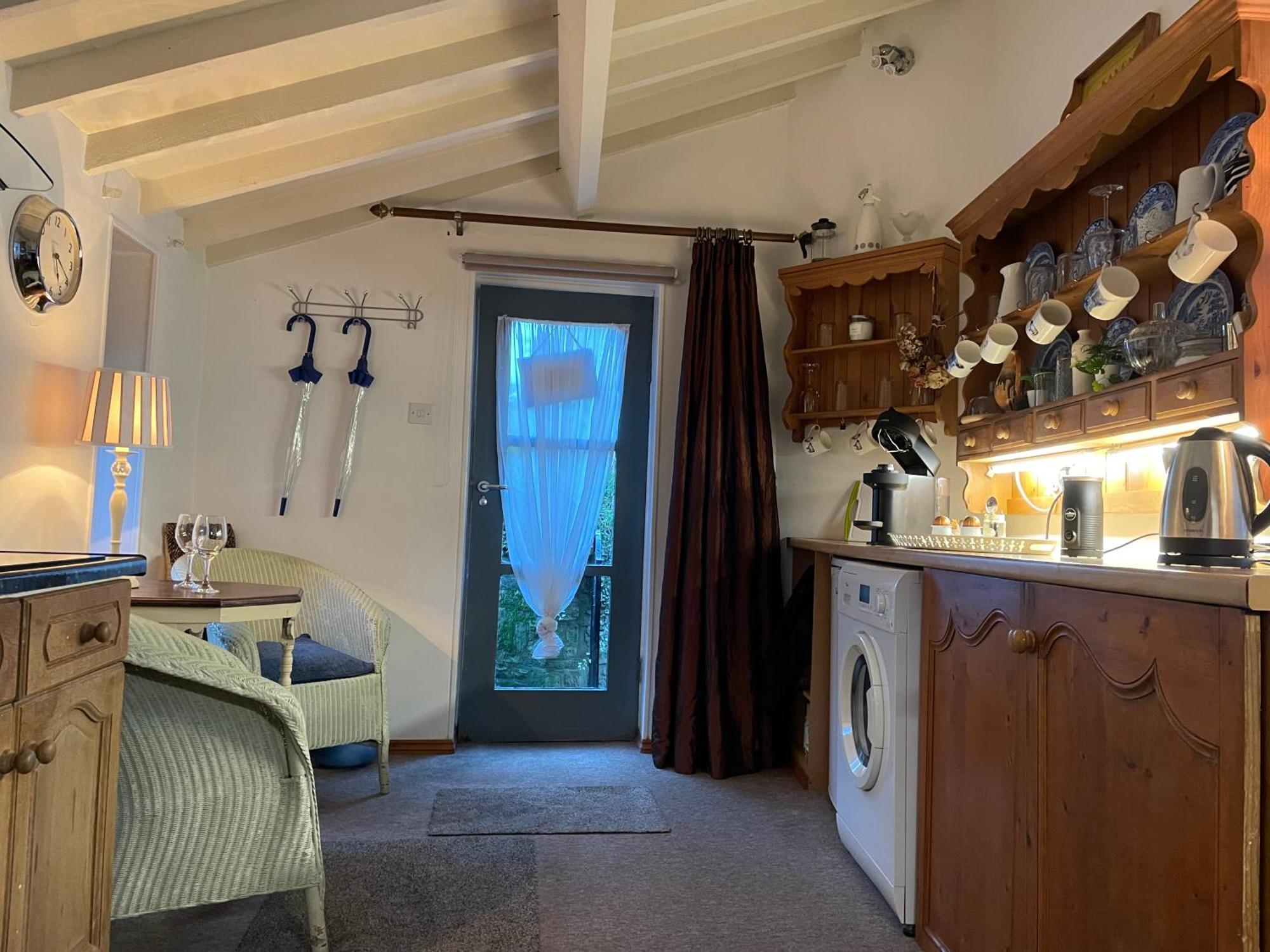 The Therapy Rooms Holmfirth Holiday Let Bagian luar foto